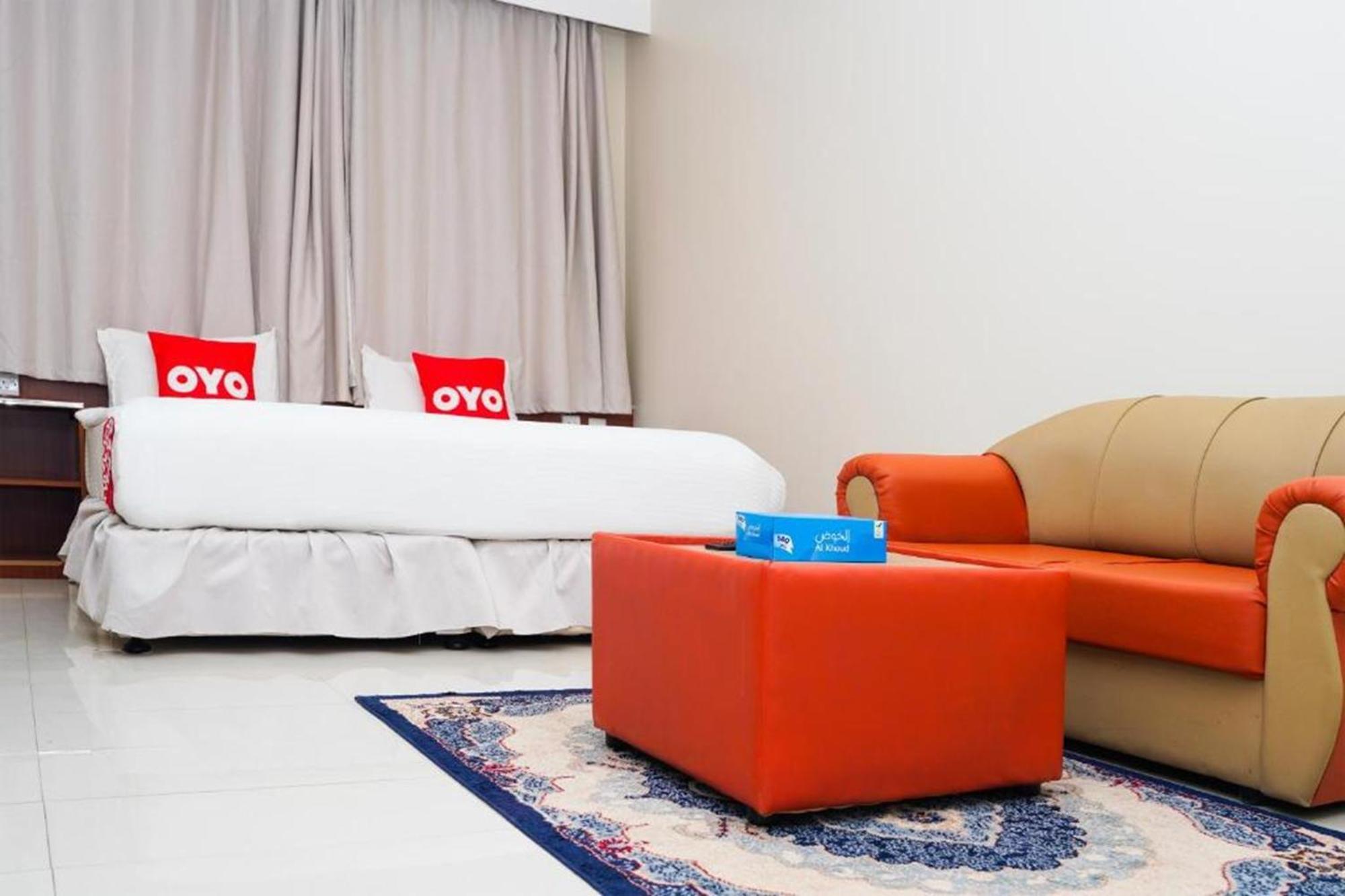Al Bayrahaa Hotel Apartments Seeb Bagian luar foto