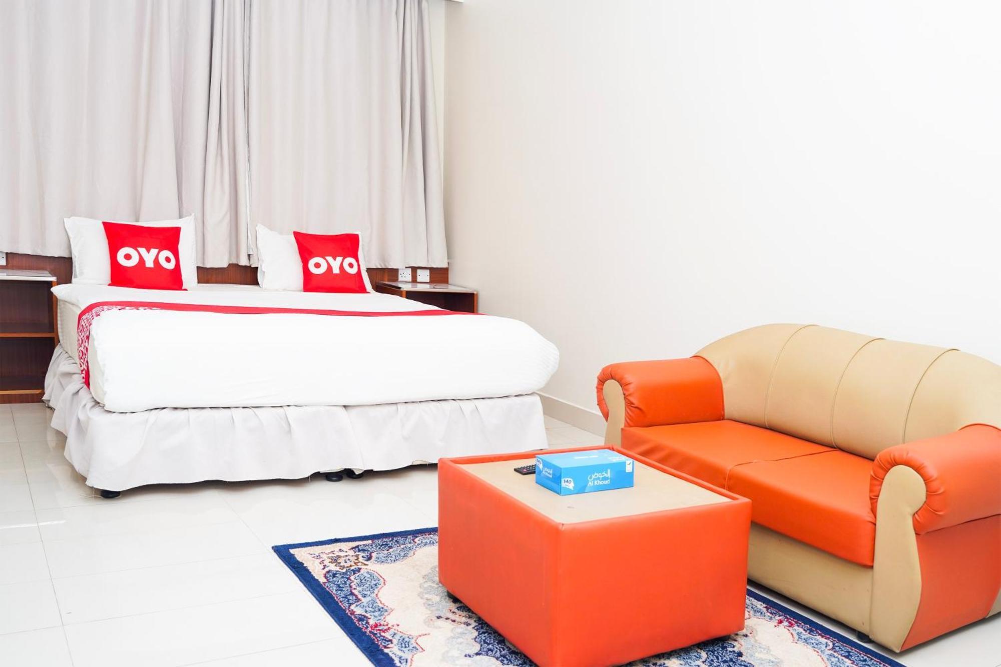 Al Bayrahaa Hotel Apartments Seeb Bagian luar foto
